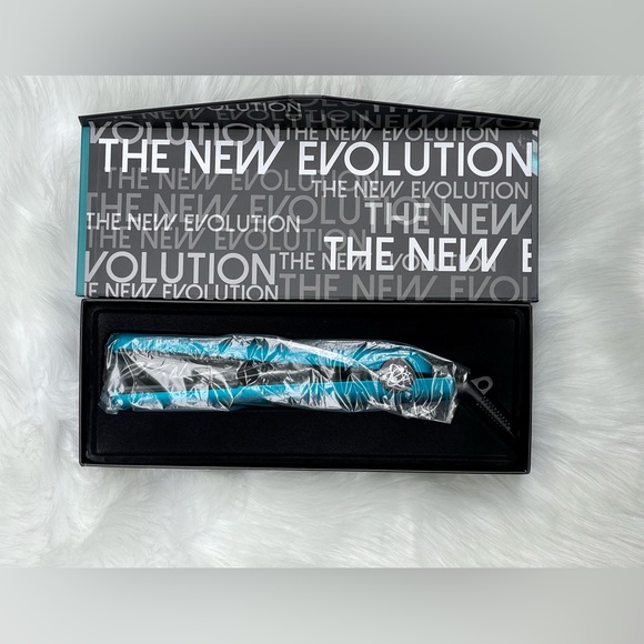 ‼️LAST ONE‼️NEW‼️FREE🎁 Evalectric Ceramic Straightener Flat iron Soft touch - Picture 5 of 7